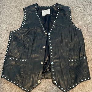 Understated Leather Vest - Black